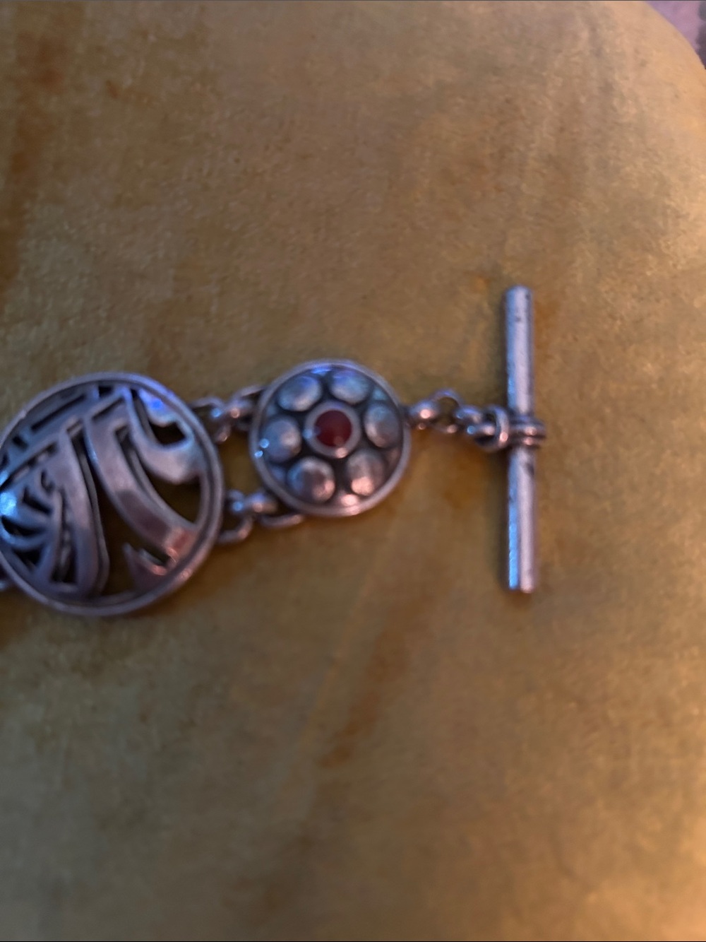 Silver Green Stone Floral Motif Bracelet - Picture 7 of 10